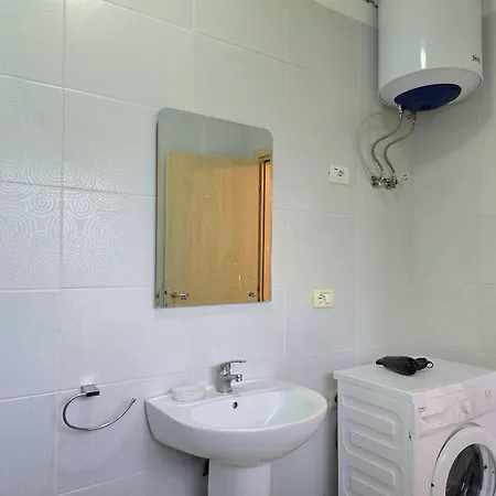 Lura 2 Homes 242 * Plazhi San Pietro