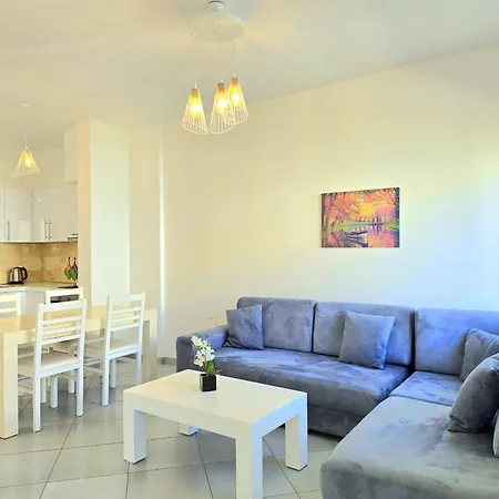 Apartment Lura 2 Homes 242 *