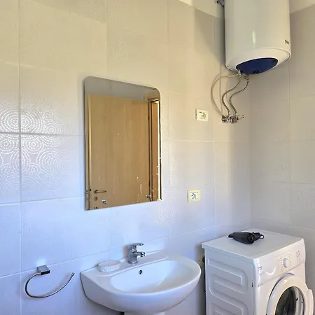 Lura 2 Homes 242 * Plazhi San Pietro
